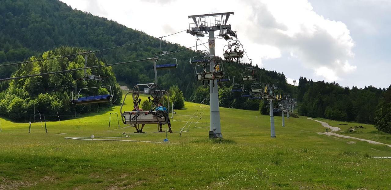 Yellow Apartma Kranjska Gora Lejlighed Eksteriør billede